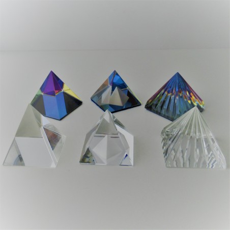 Glas Pyramide 40 mm in Pyramide Bleifrei-Kristallglas