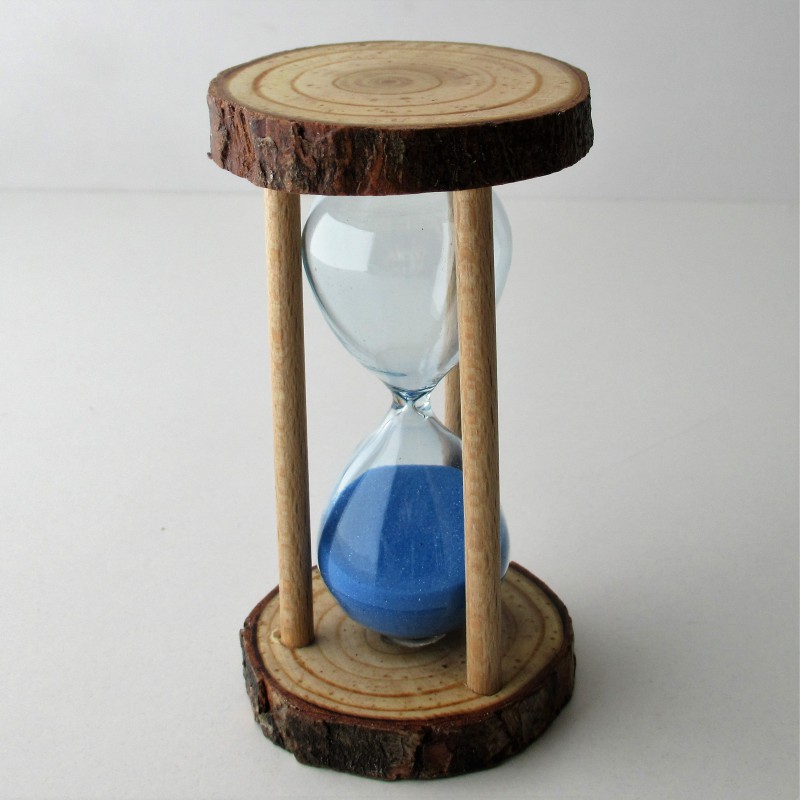 Sanduhr 3 Min. 9.5cm Glas im Naturholz Gestell,