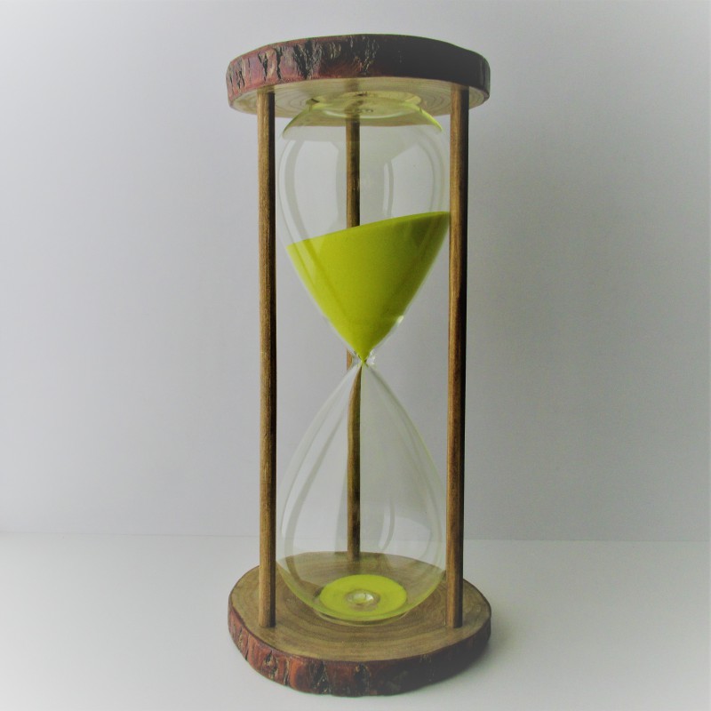 Sanduhr 60 Min. 28cm Glas im Naturholz Gestell,