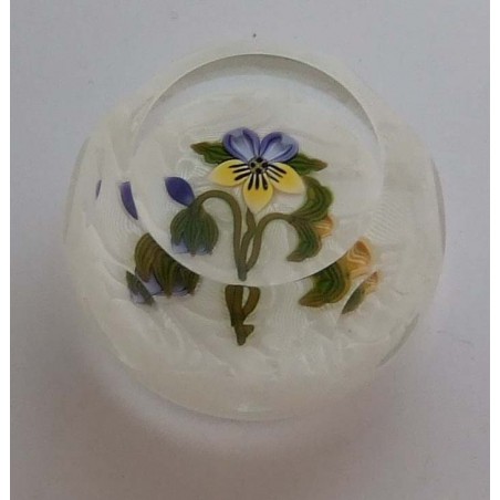 Glas Paperweight  Perthshire  GB