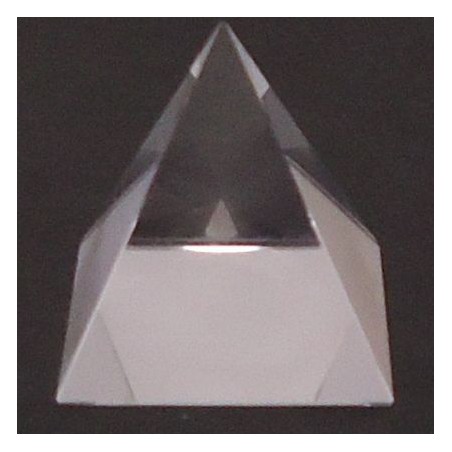 Glas Pyramide 50mm