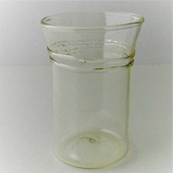 Glas Becher 10cm rot  DE 1981