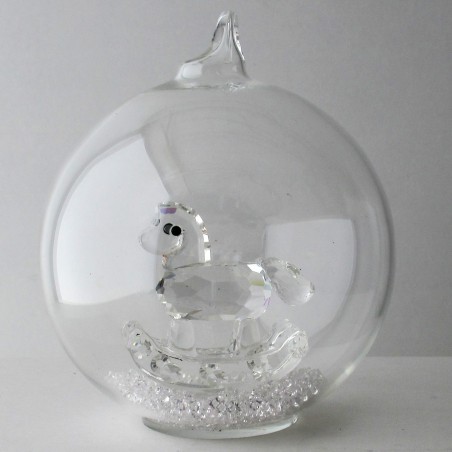 Glaskugel mit Kristall 7.5cm Schaukelpferd klar mit losen Kristallen in der Kugel, zum haengen und stellen