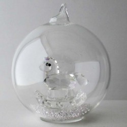 Glaskugel mit Kristall 7.5cm Schaukelpferd klar mit losen Kristallen in der Kugel, zum haengen und stellen