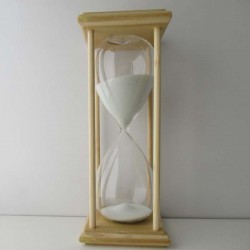 Sanduhr 60 Min. 28cm Glas im Esche-Kiefer Gestell 28 cm hoch