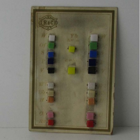 Glas Perlen auf Karton