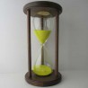 Sanduhr 60 min. 28 cm hoch im Holzgestell Buche dunkel rund