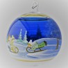 Glaskugel 120 mm Blau Winterlandschaft mit Kinder und Goldrand zum hängen