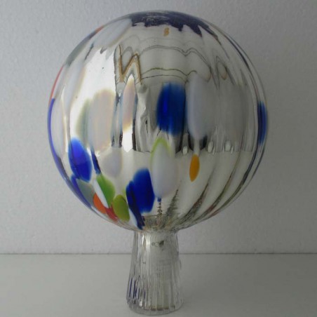 Glas Rosenkugel 15 cm  Silber mit optischen Streifen und Farb-Punkte