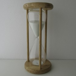 Sanduhr 50 min. 28 cm Weiss, im Holzgestell Eiche rund