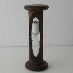 Sanduhr 2 Min. 105mm zylindrisch Glas in Holzgestell Buche dunkel gebeizt