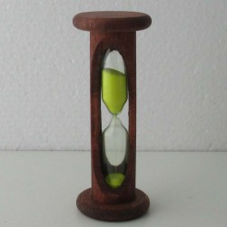 Sanduhr 3 Min. 105 mm zylindrisch Glas in Holzgestell Buche rötlich gebeizt