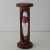 Sanduhr 3 Min. 105 mm zylindrisch Glas in Holzgestell Buche rötlich gebeizt