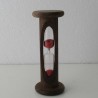 Sanduhr 4 min 10.5 cm Rot, Sanduhr im Buchenholz dunkel gebeizt