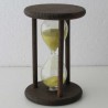 Sanduhr 10 Min. 9cm Glas in Holzgestell Buche dunkel gebeizt Sanduhr 10 Min. 9cm Glas in Holzgestell Buche dunkel gebeizt
