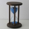 Sanduhr 10 Min. 9cm Glas in Holzgestell Buche dunkel gebeizt Sanduhr 10 Min. 9cm Glas in Holzgestell Buche dunkel gebeizt