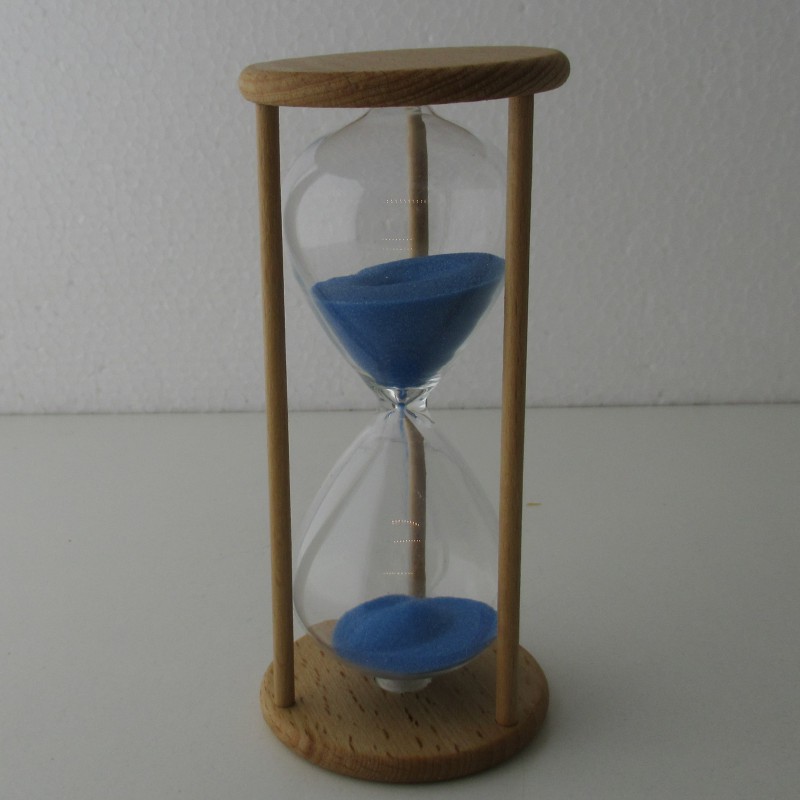Sanduhr 2 Min. 13 cm Hellblau, IM HOLZGESTELL BUCHE