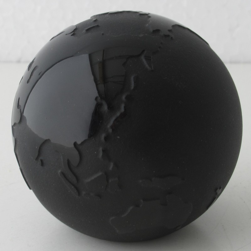 Glas Weltkugel 60mm schwarz - sandgestrahlt Glas Weltkugel 60mm schwarz - sandgestrahlt
