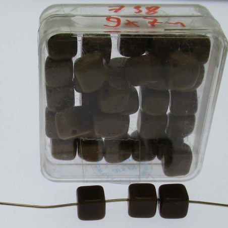 Glasperlen 9x7mm in Box