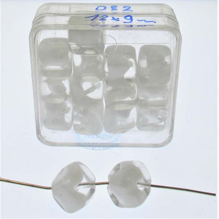 Glasperle 12x9mm 13 in Box