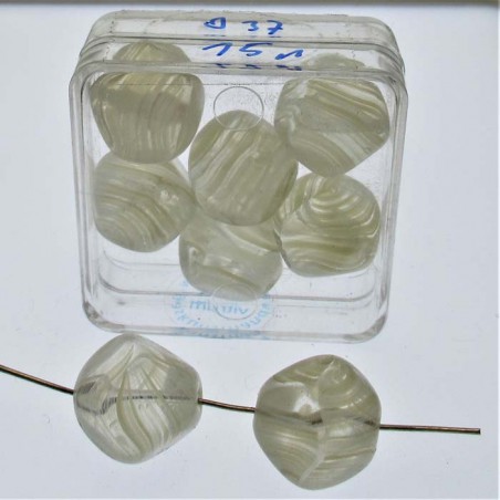 Glasperle 15x15mm 6 in Box