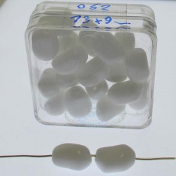 Glasperle 13x9mm in Box