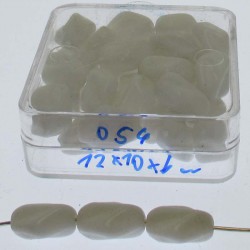 Glasperle 12x10x6mm in Box