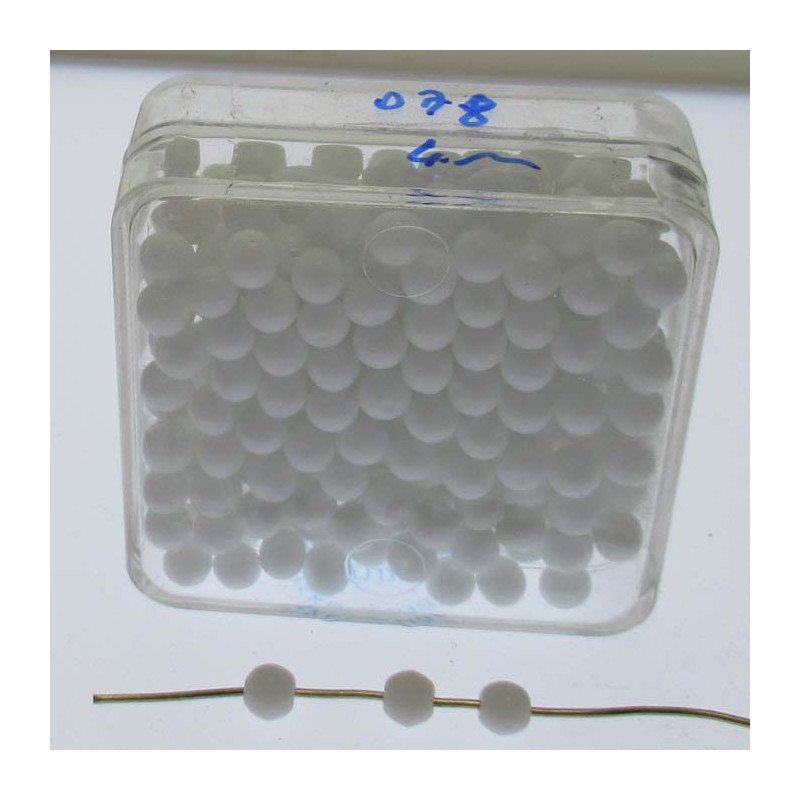 Glasperlen 4x4mm in Box