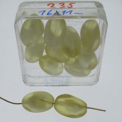 Glasperlen 16x11mm 9 in Box