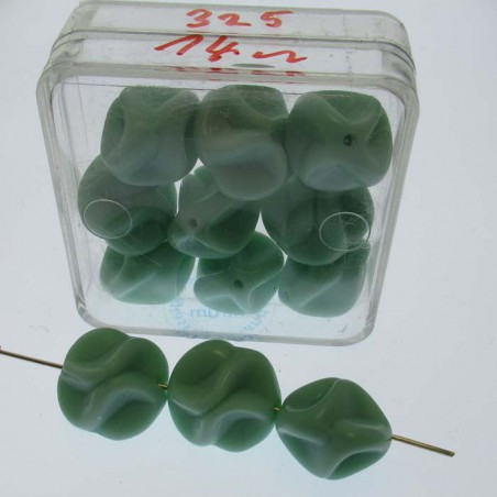Glasperlen 14x14mm 9 in Box