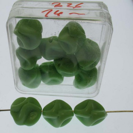 Glasperlen 14x14mm in Box