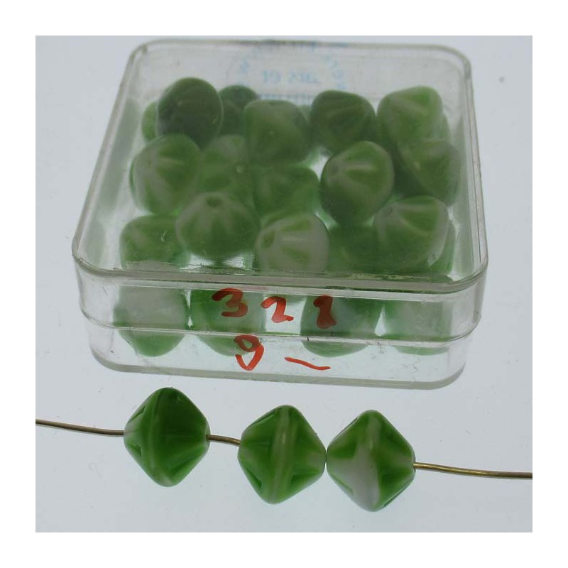 Glasperlen 9x9mm in Box