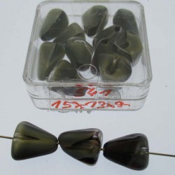 Glasperlen 15x13x9mm in Box