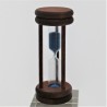 Sanduhr 3 Min. 96mm Hellblau, zylindrisch Glas in Holzgestell Buche gebeizt Mahagoni