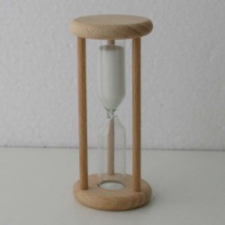 Sanduhr 7 Min. 9cm Weiss, zylindrisch Glas in Holzgestell Buche