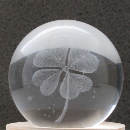 Glaskugel 60mm mit Laser Kleeblatt