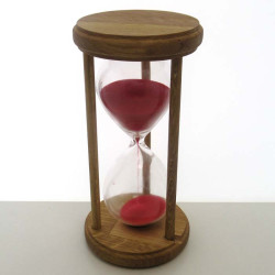 Sanduhr 15min. 20 cm rot im Holzgestell