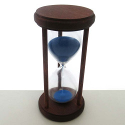 Sanduhr 15min. 20cm blau im Naturholz Gestell,