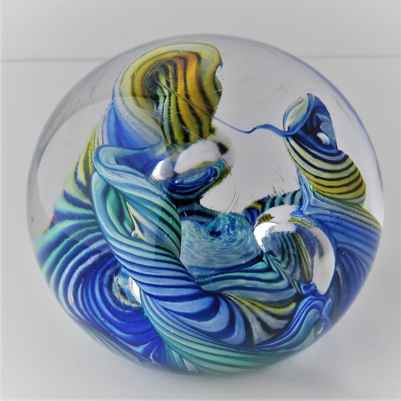 Glas Briefbeschwerer 75 mm Traumkugel    Twist