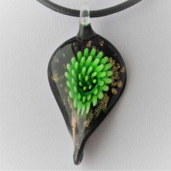 Muranoglas Blatt 60mm mit Blume innen zum hängen