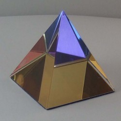 Glas Pyramide 50mm