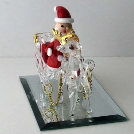 Glas Nikolaus 10cm im Geschenkeschlitten auf Spiegel