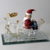 Glas Nikolaus 10cm im Geschenkeschlitten auf Spiegel
