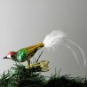 Glasvogel, mini-Vogel, rot grün gelb,  mit Naturfedern weiss,